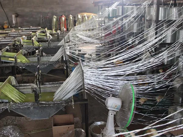Laboratorio de control de calidad que prueba tuberías de PRFV